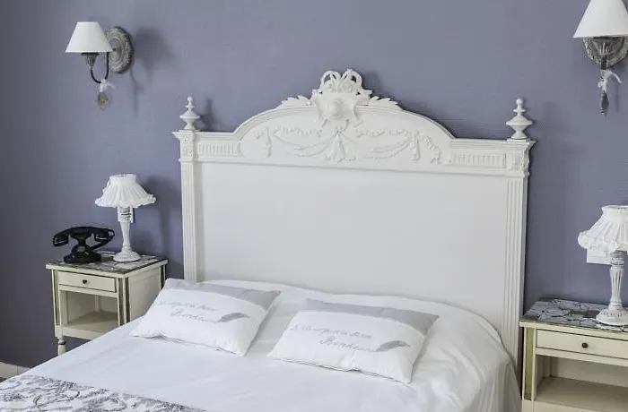 La Les Mots Passants Hotel