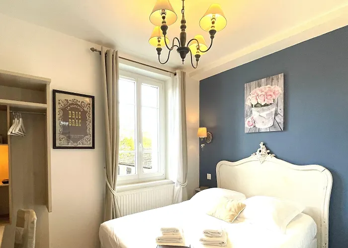 La Les Mots Passants Hotel