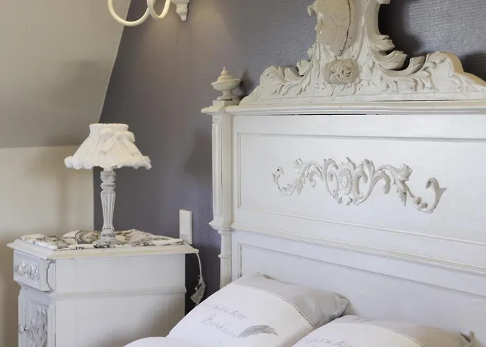 La Les Mots Passants Hotel