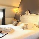 La Les Mots Passants Cabourg