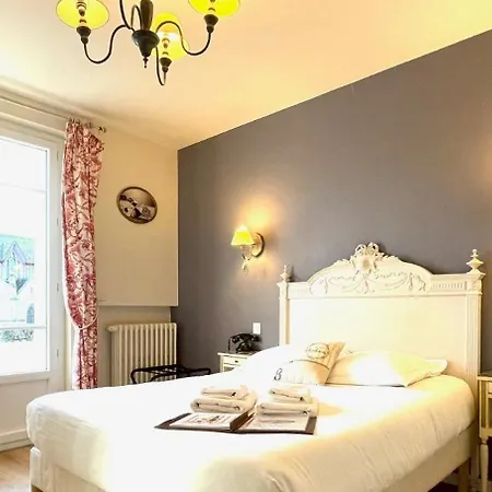 La Les Mots Passants Hotel