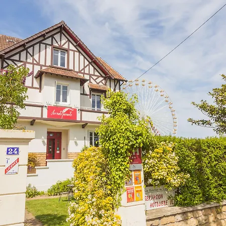 La Les Mots Passants 2* קאבורג