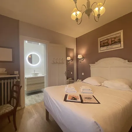 La Les Mots Passants Hotel 2*