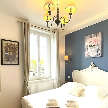 La Les Mots Passants Hotel