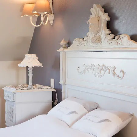 La Les Mots Passants Hotel