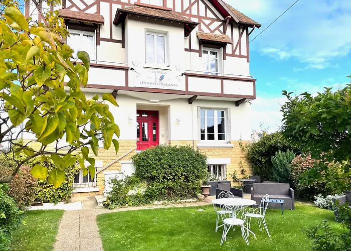 La Les Mots Passants 2* كابورغ