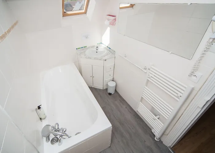 La Les Mots Passants 2* カブール